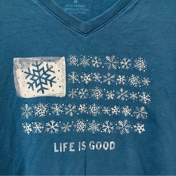 Life Is Good Snowflake American Flag Long Sleeve Crusher Tee - Picture 8 of 8